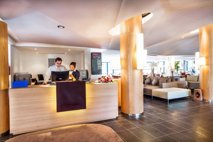 Imagen de los interiores del Hotel & Apartments Souani. Foto 14