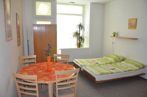 Imagen de la habitación del Hotel & Hostel Děč&iacute;n. Foto 5