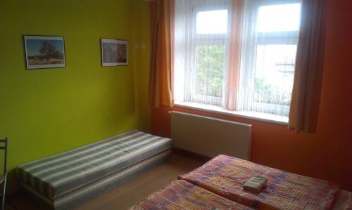 Imagen de la habitación del Hotel & Hostel Děč&iacute;n. Foto 12