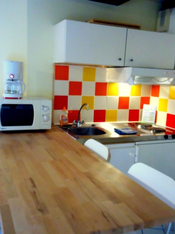 Imagen de la habitación del Hotel & R&eacute;sidence Thibaud. Foto 2