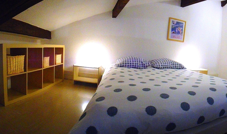 Imagen de la habitación del Hotel & R&eacute;sidence Thibaud. Foto 14