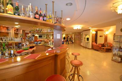 Imagen general del Hotel & Residence Pineta Campi. Foto 2