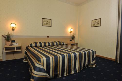 Imagen de la habitación del Hotel & Residence Torre Di Pratolungo. Foto 5