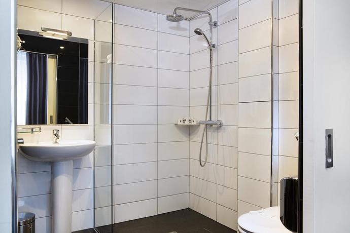 Imagen general del Hotel & Residence du Lion d'Or Louvre. Foto 9