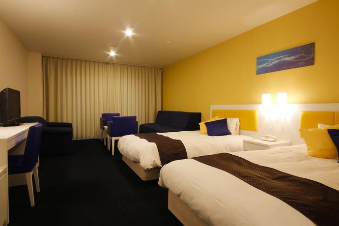 Imagen de la habitación del Hotel & Resorts Minamiawaji. Foto 7