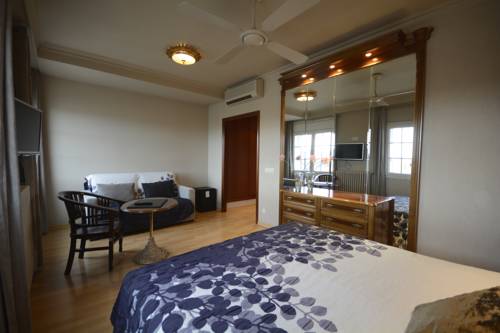 Imagen de la habitación del Hotel & Restaurant Figueres Parc. Foto 4