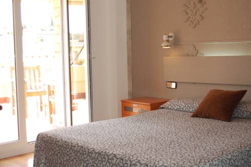 Imagen de la habitación del Hotel & Restaurant Figueres Parc. Foto 9