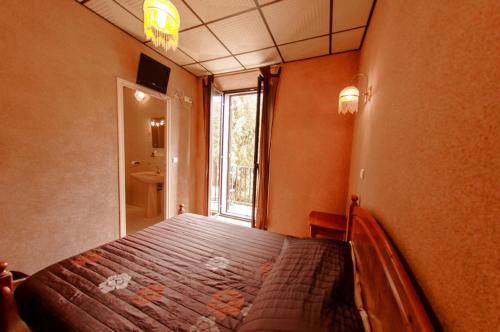 Imagen de la habitación del Hotel & Restaurant Le Beau Sejour. Foto 9