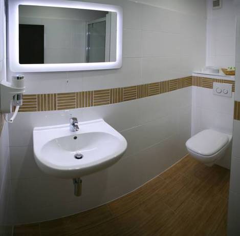 Imagen de la habitación del Hotel & Restaurant Pod Ka&scaron;tany. Foto 13