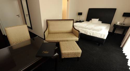 Imagen de la habitación del Hotel & Restaurant Sch&ouml;nau. Foto 13