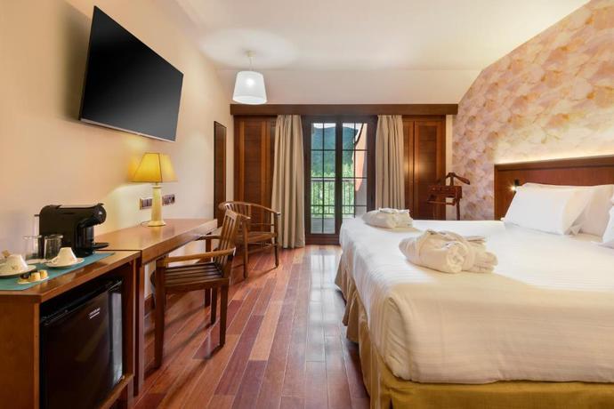 Imagen general del Hotel & Spa Monasterio de Boltaña. Foto 8