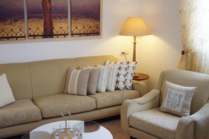 Imagen general del Hotel & Studios Cyclades. Foto 15