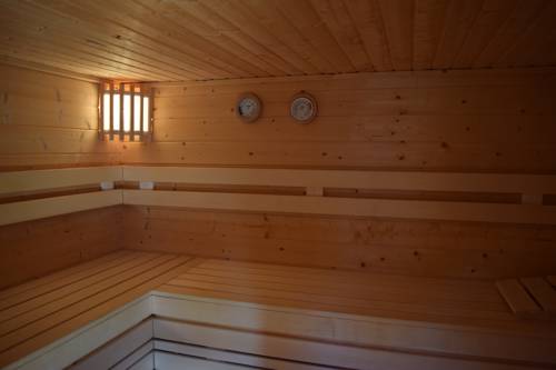 Imagen de la habitación del Hotel & Weinhaus Zum Schwarzen B&auml;ren. Foto 8