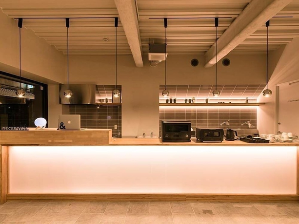 Imagen de los interiores del Hotel and And Hostel Kuramae West. Foto 19