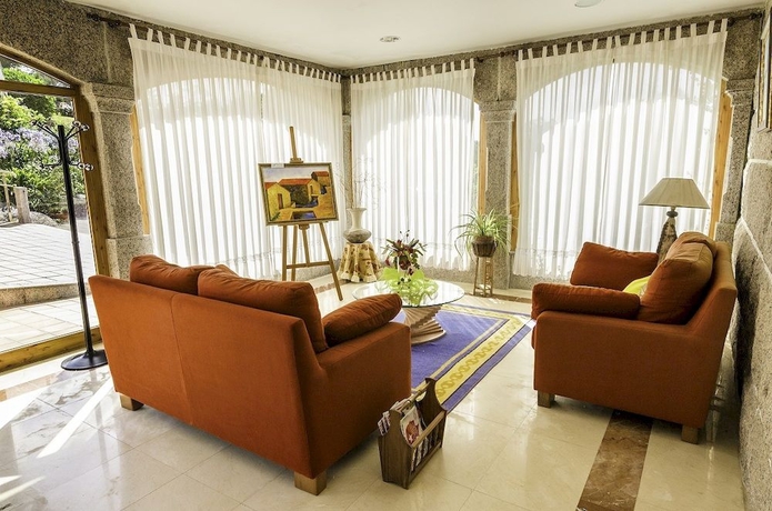 Imagen de los interiores del Hotel and Apartamentos Cons Da Garda. Foto 16