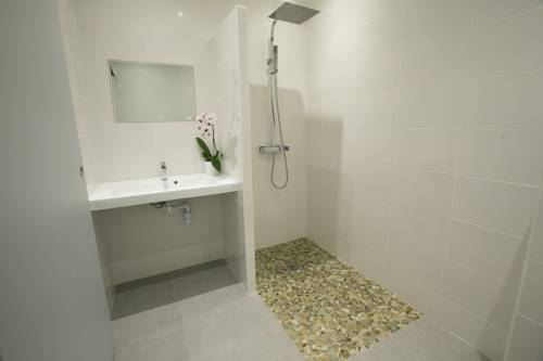 Imagen de la habitación del Hotel and Appartements Le Grand Large Bord De Mer. Foto 5