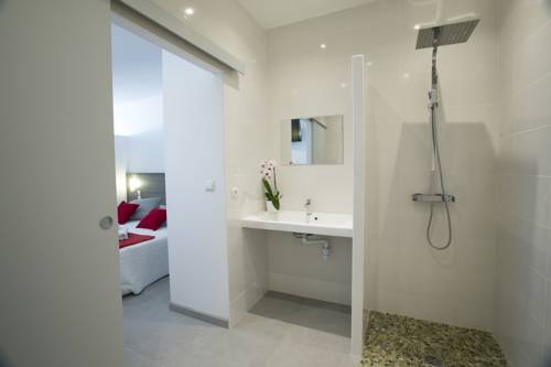 Imagen de la habitación del Hotel and Appartements Le Grand Large Bord De Mer. Foto 6