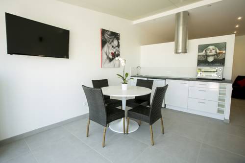 Imagen de la habitación del Hotel and Appartements Le Grand Large Bord De Mer. Foto 7