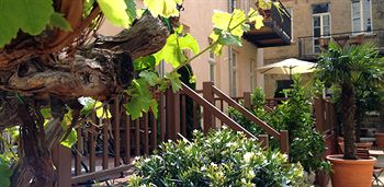 Imagen general del Hotel and Boardinghouse Garden Living. Foto 11