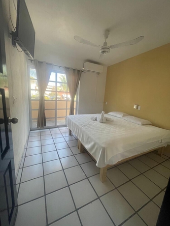 Imagen de la habitación del Hotel and Bungalows Palaces. Foto 4