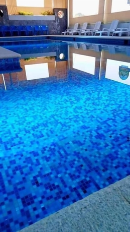 Imagen de la piscina del Hotel and Caba&ntilde;as Malinche. Foto 16
