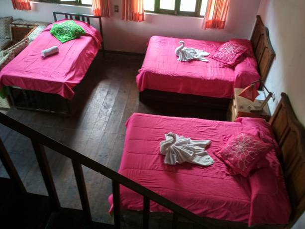 Imagen de la habitación del Hotel and Caba&ntilde;as amara Caf&eacute;. Foto 2