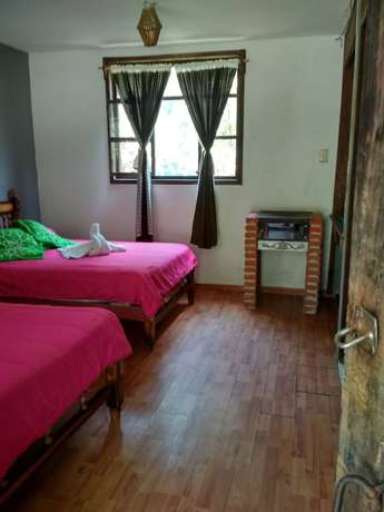 Imagen de la habitación del Hotel and Caba&ntilde;as amara Caf&eacute;. Foto 19