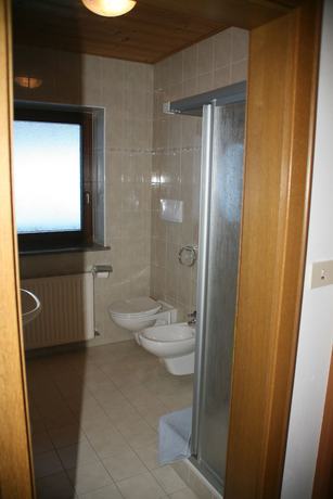 Imagen de la habitación del Hotel and Camping Gisser. Foto 18