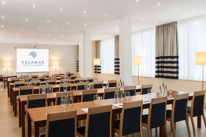 Imagen de los interiores del Hotel and Casa Valamar Sanfior. Foto 15