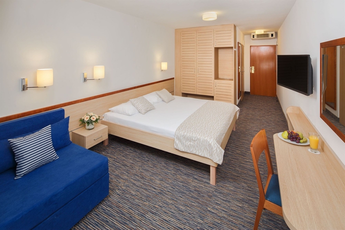 Imagen de la habitación del Hotel and Casa Valamar Sanfior. Foto 7
