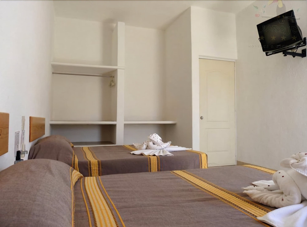 Imagen de la habitación del Hotel and Condominios Jaroje. Foto 13