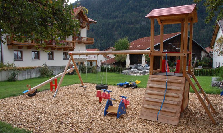 Imagen de los interiores del Hotel and Garni Traube. Foto 13