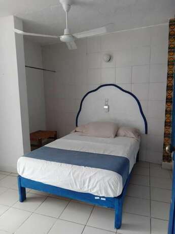 Imagen de la habitación del Hotel and Hostal Mayflower. Foto 20