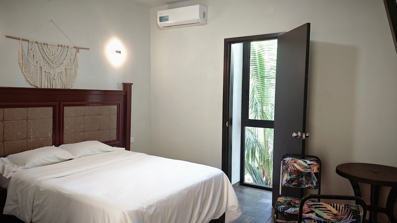 Imagen de la habitación del Hotel and Hostel 230. Foto 4