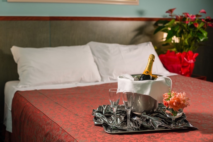 Imagen de la habitación del Hotel and Loisir Le Ruote. Foto 13