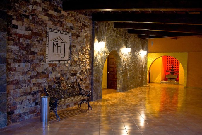 Imagen de los interiores del Hotel and Motel Hacienda Jiutepec. Foto 16