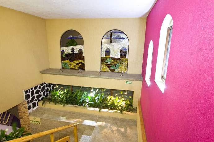 Imagen de los interiores del Hotel and Motel Hacienda Jiutepec. Foto 18