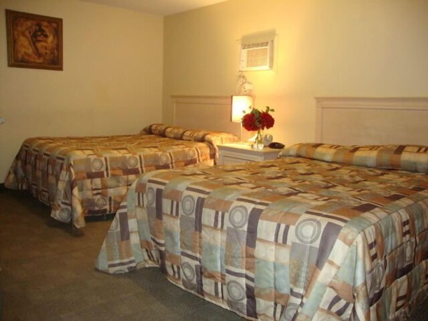 Imagen de la habitación del Hotel and Motel le Luxembourg. Foto 9