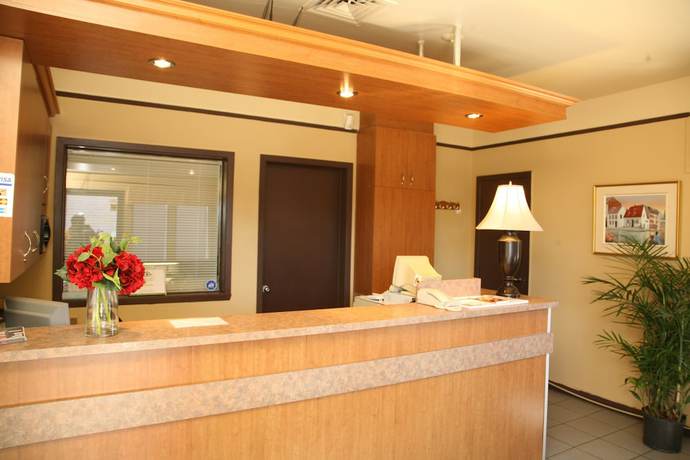 Imagen de los interiores del Hotel and Motel le Luxembourg. Foto 20