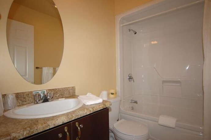 Imagen de la habitación del Hotel and Motel le Luxembourg. Foto 18