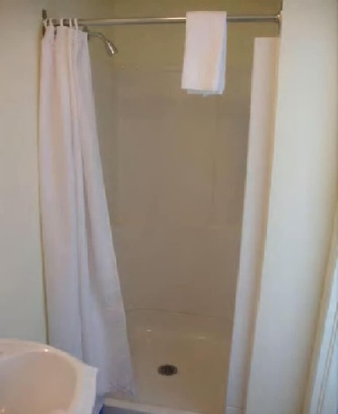 Imagen de la habitación del Hotel and Motel le Luxembourg. Foto 19