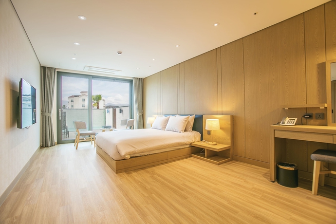 Imagen de la habitación del Hotel and Pool Villa Attirance. Foto 7