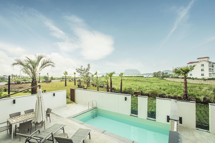 Imagen de la habitación del Hotel and Pool Villa Attirance. Foto 14