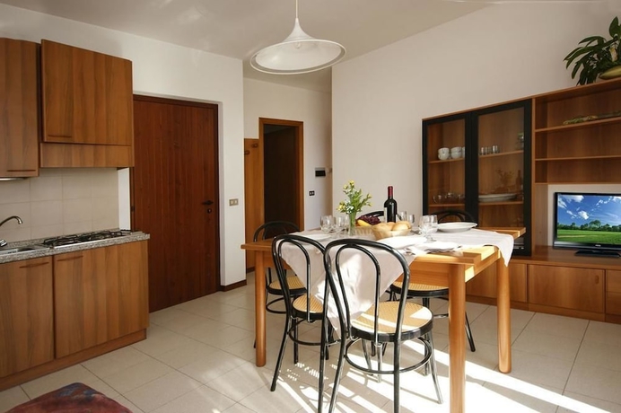 Imagen de la habitación del Hotel and Residence La Rotonda. Foto 12