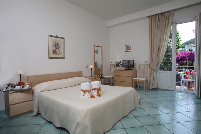 Imagen de la habitación del Hotel and Residence Matarese. Foto 5