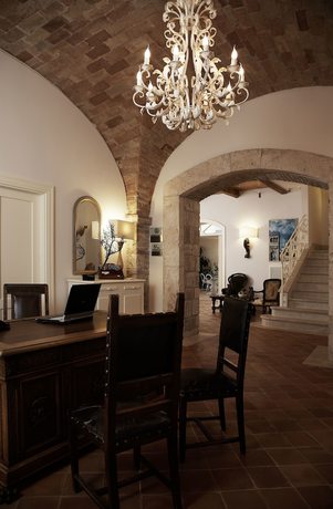 Imagen de los interiores del Hotel and Residenza 100 Torri. Foto 18