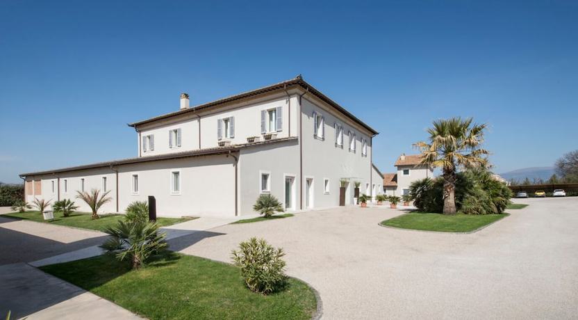 Imagen general del Hotel and Resort Le Colombare. Foto 5