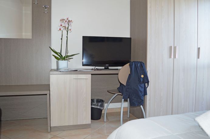 Imagen de la habitación del Hotel and Resort Perla. Foto 6