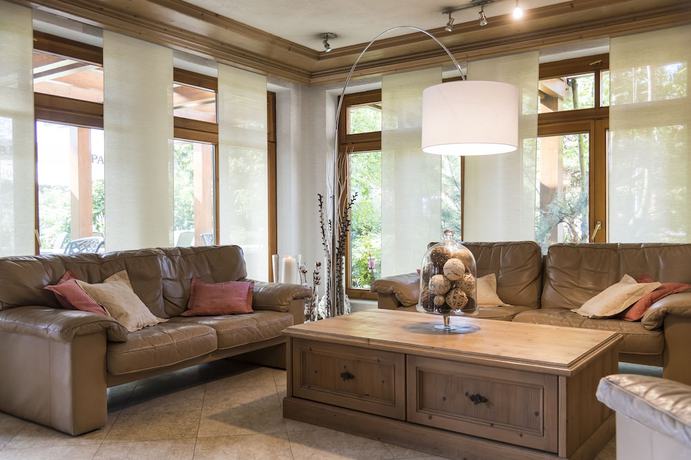 Imagen de los interiores del Hotel and Restaurant Becher. Foto 19