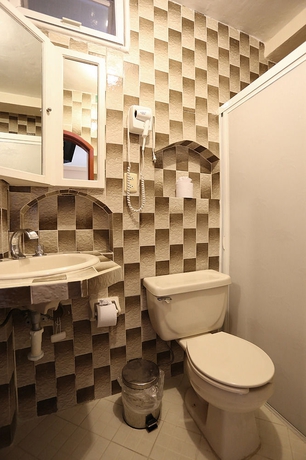 Imagen de la habitación del Hotel and Restaurant Bucaneros, Isla Mujeres. Foto 9